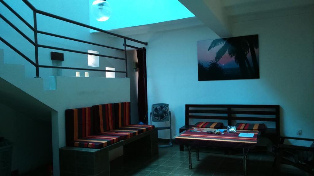Sri Beach Bungalows And Villa 马拉维拉 外观 照片